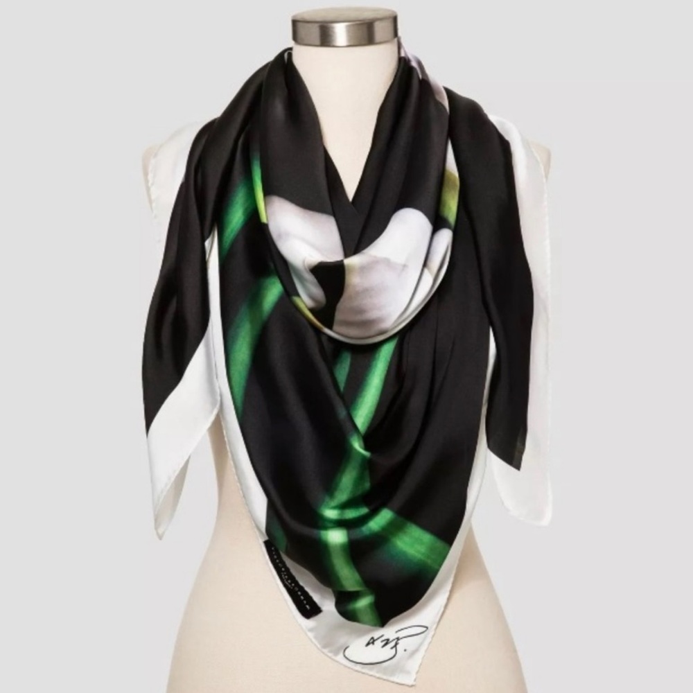 Victoria Beckham Target Women's Calla Lily Black Scarf